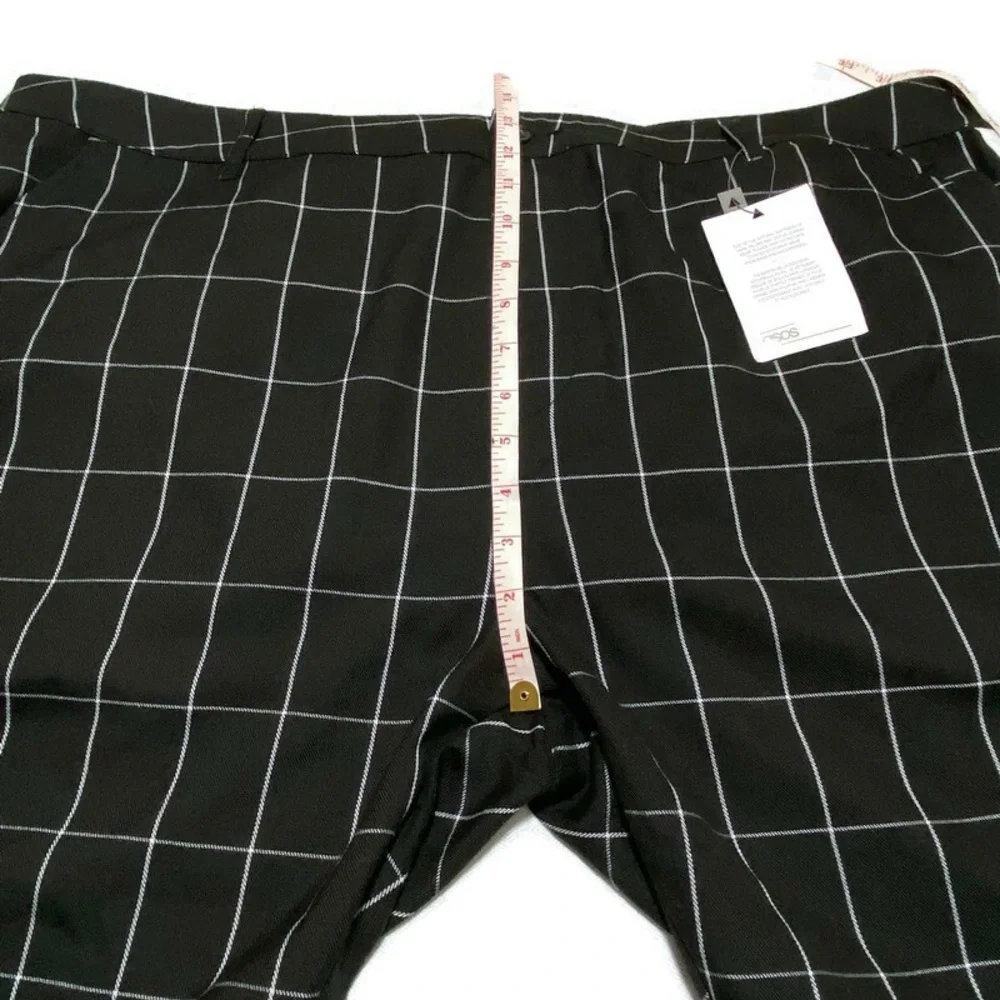 ASOS SHORTS - Picture 6 of 12